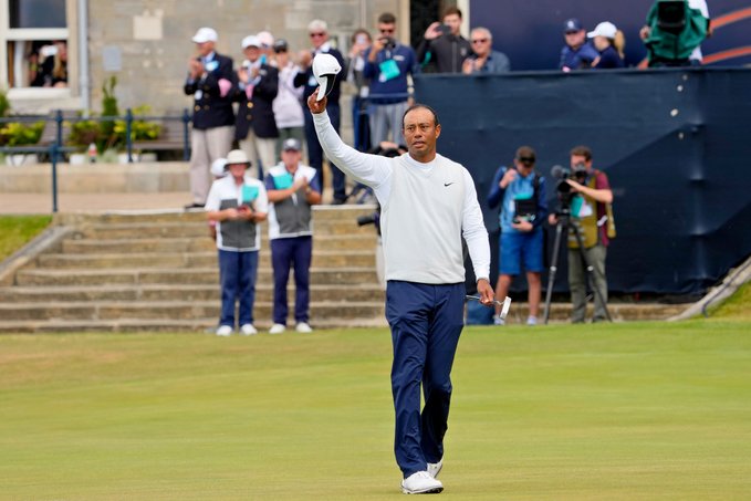 Tiger Woods turned down a $700–800 million invitation to the LIV Golf Series.