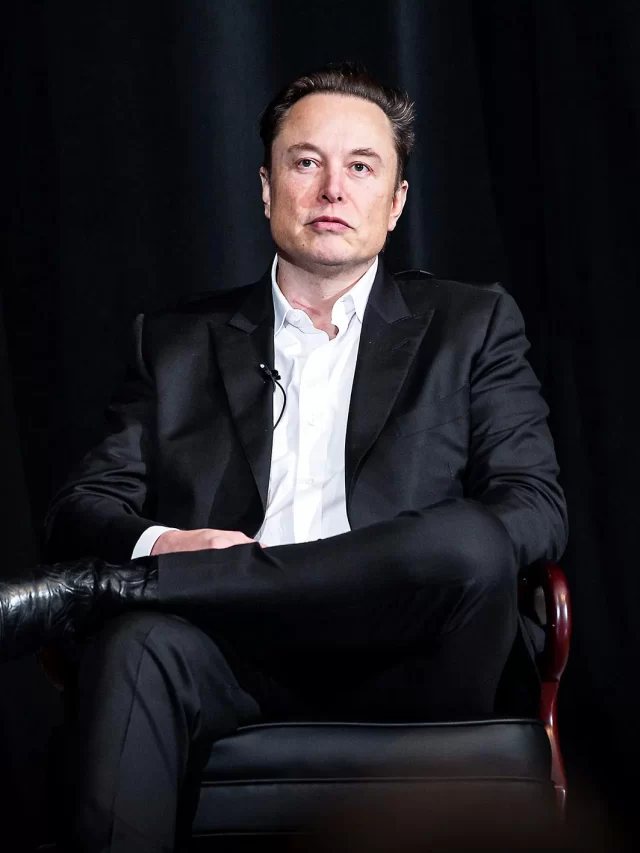 Elon Musk sells $6.9 billion worth of Tesla shares for Twitter trial.